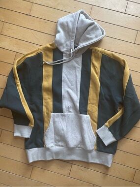 Simons le31 - Grey, Dark Green & Mustard Stripe Hoodie